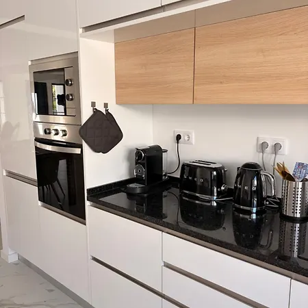 펜션 The Palm Fuseta